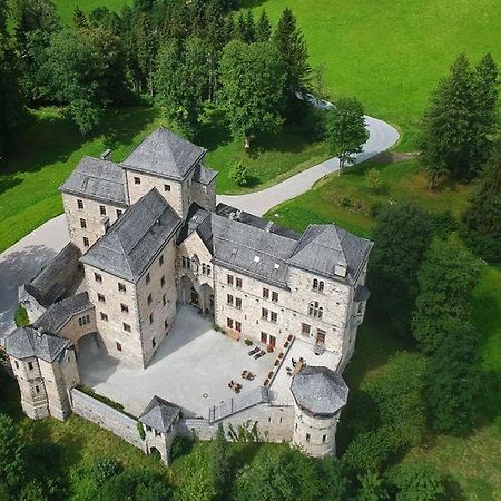 Schlossresidenz Fischhorn Фуш-ан-дер-Гросглокнерштрассе Экстерьер фото