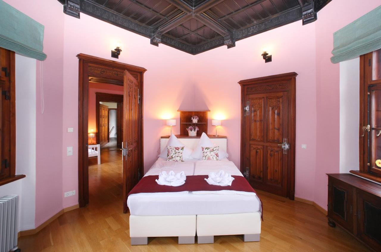 Schlossresidenz Fischhorn Фуш-ан-дер-Гросглокнерштрассе Экстерьер фото