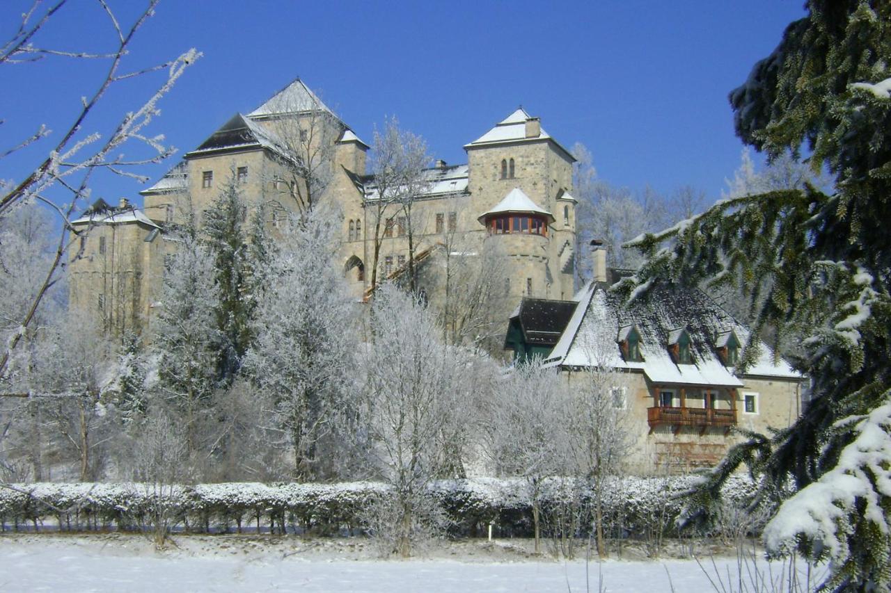 Schlossresidenz Fischhorn Фуш-ан-дер-Гросглокнерштрассе Экстерьер фото