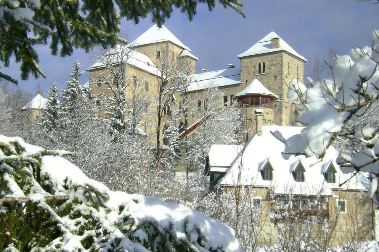 Schlossresidenz Fischhorn Фуш-ан-дер-Гросглокнерштрассе Экстерьер фото