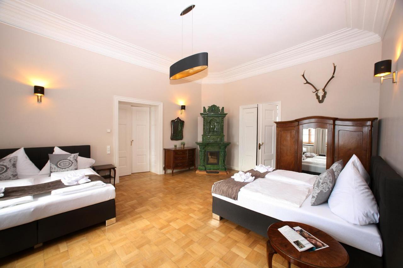 Schlossresidenz Fischhorn Фуш-ан-дер-Гросглокнерштрассе Экстерьер фото