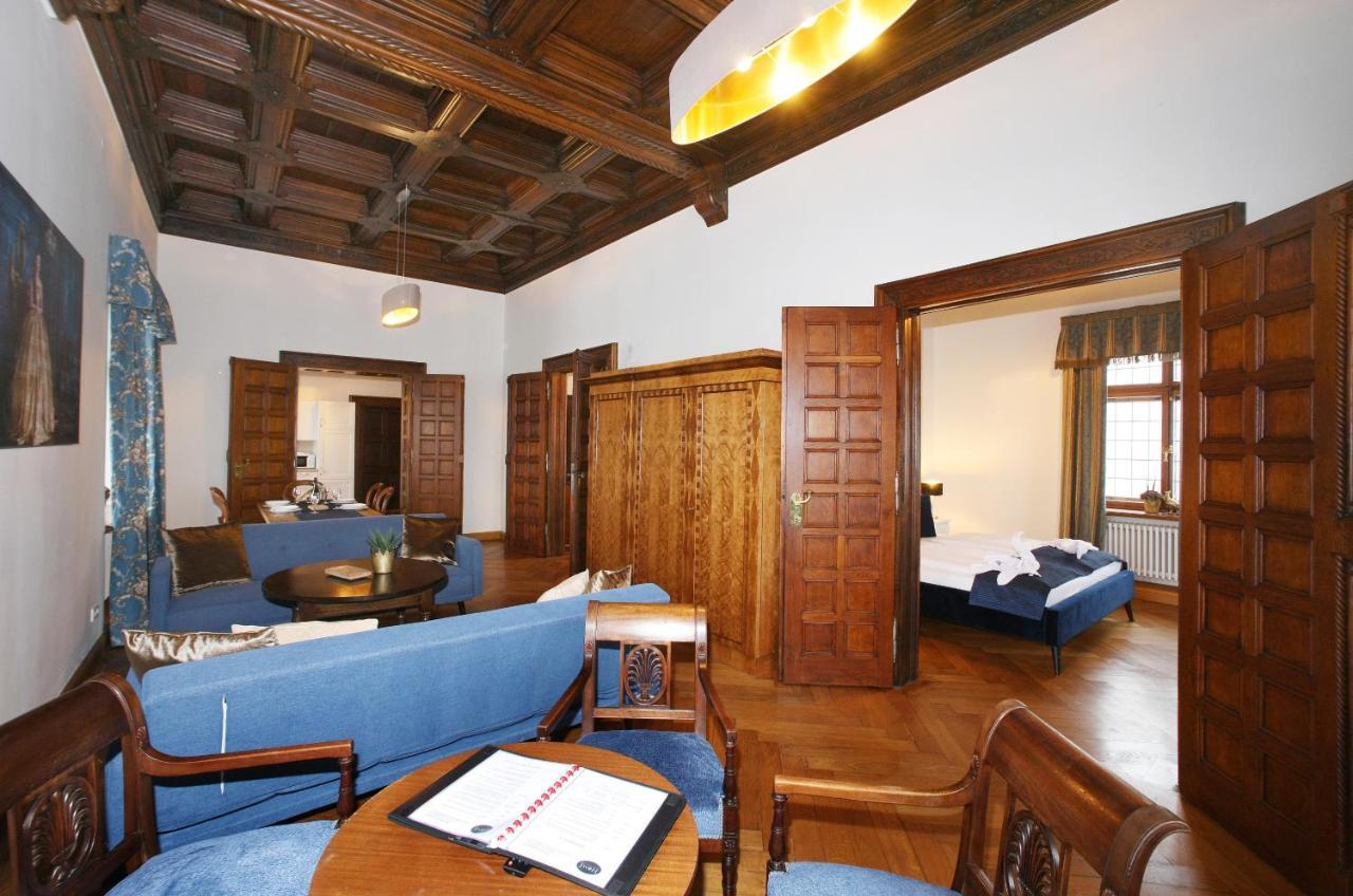 Schlossresidenz Fischhorn Фуш-ан-дер-Гросглокнерштрассе Экстерьер фото
